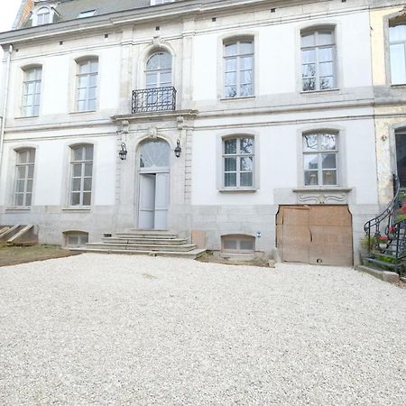 La Maison De La Duchesse De La Valliere - Chambre Rosaline - Parking Prive Gratuit 蒙斯 外观 照片